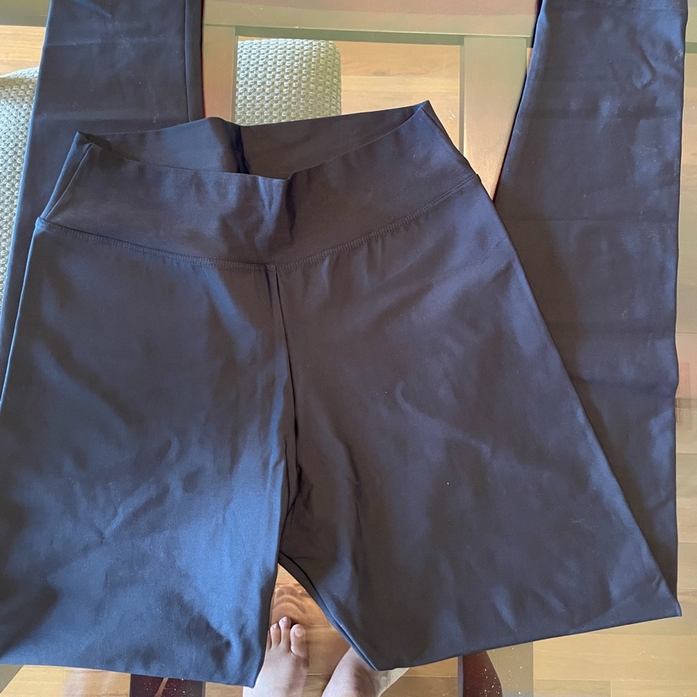 Liquido yoga pants